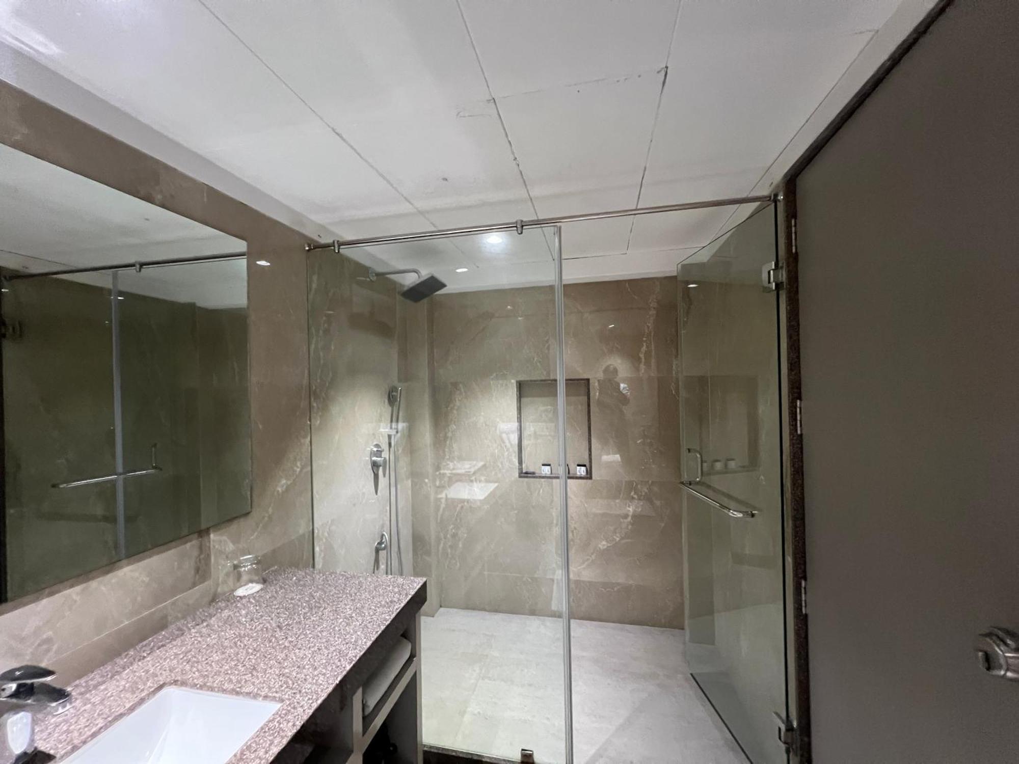 Vits Shalimar, Ankleshwar Hotel Bagian luar foto