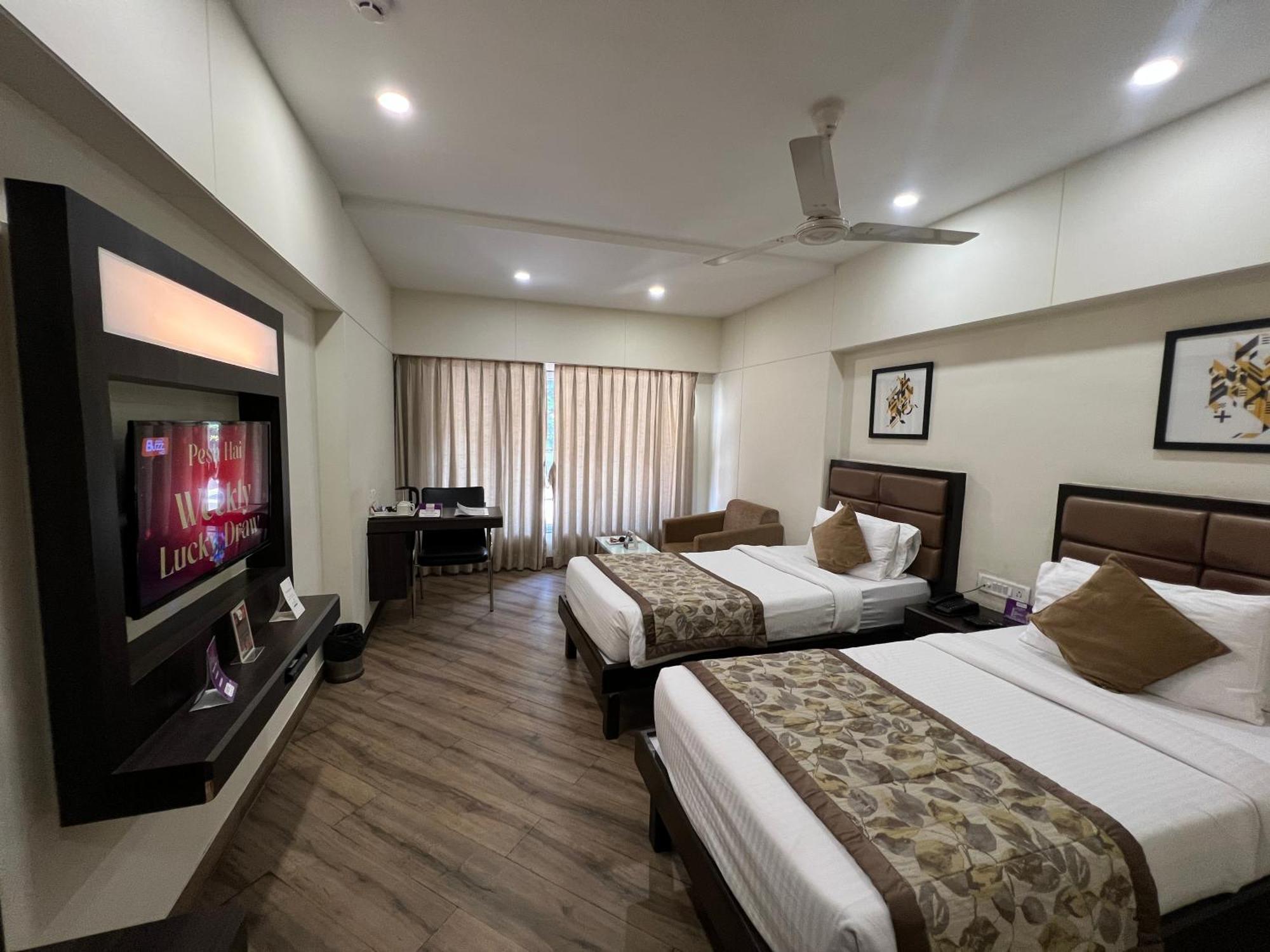 Vits Shalimar, Ankleshwar Hotel Bagian luar foto