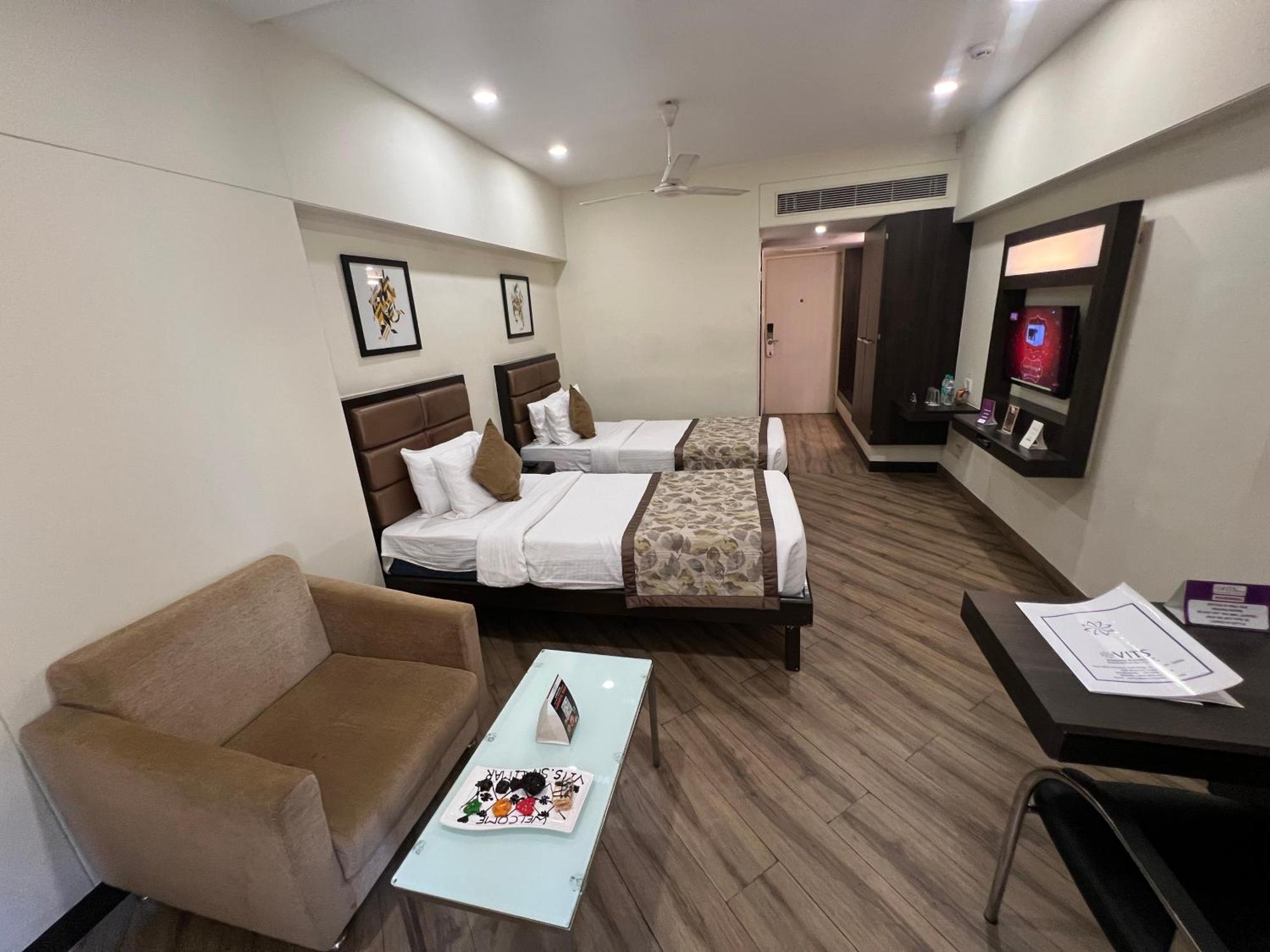Vits Shalimar, Ankleshwar Hotel Bagian luar foto