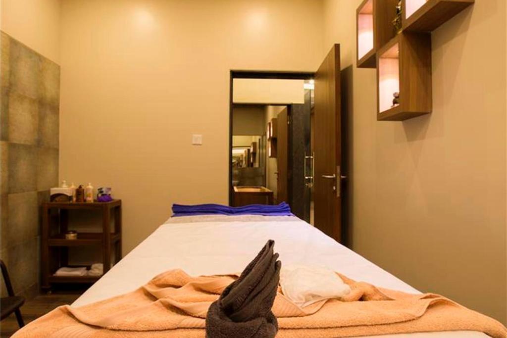 Vits Shalimar, Ankleshwar Hotel Bagian luar foto