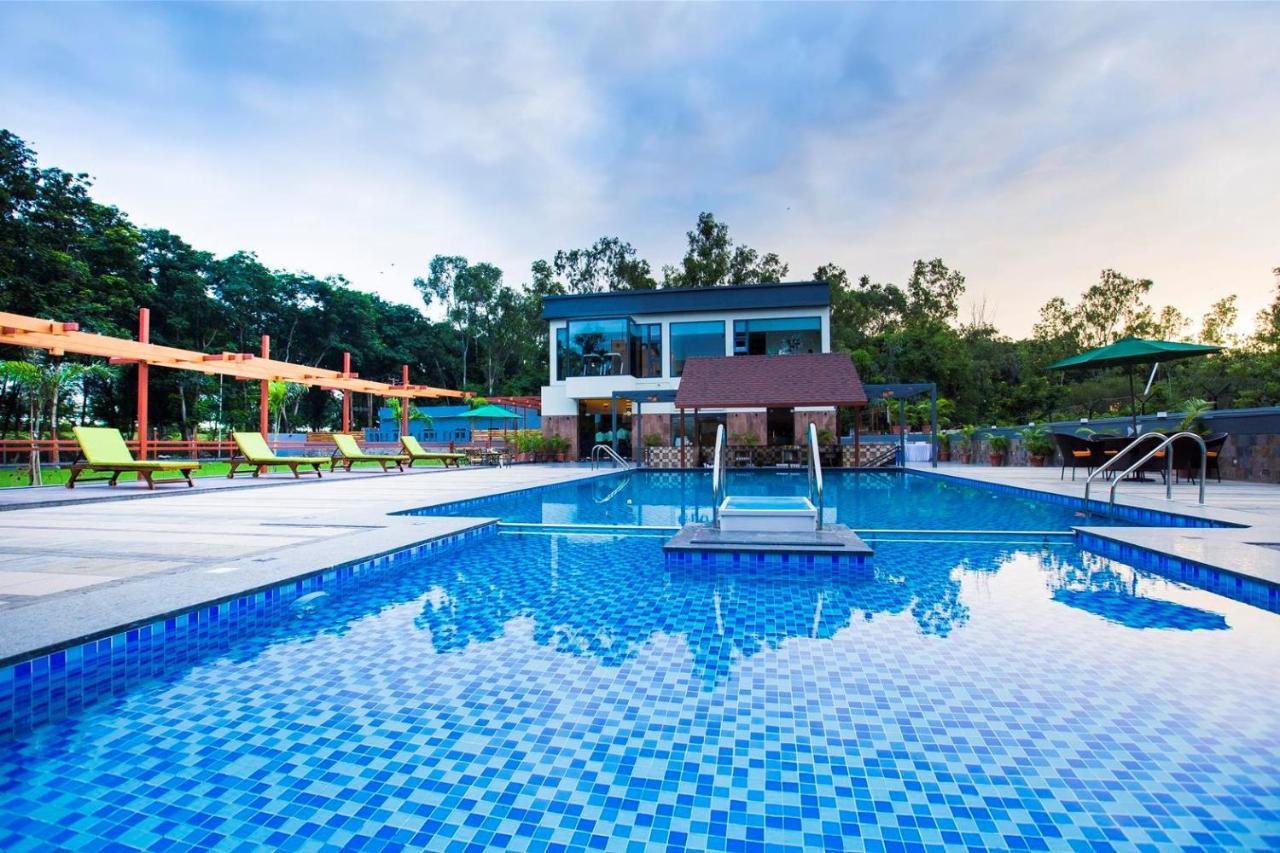 Vits Shalimar, Ankleshwar Hotel Bagian luar foto